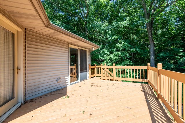 1417 April Lane, Winthrop Harbor, IL 60096