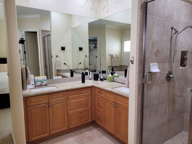 5411 W Mission Avenue, Visalia, CA 93277