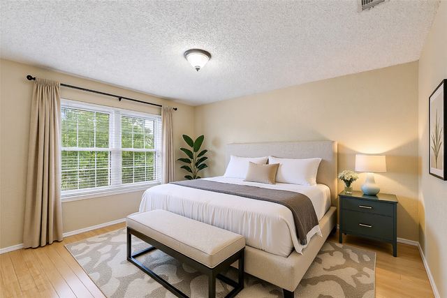 1109 Holly Drive, Carrollton, TX 75010