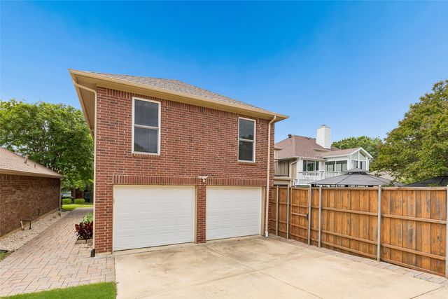 1109 Holly Drive, Carrollton, TX 75010