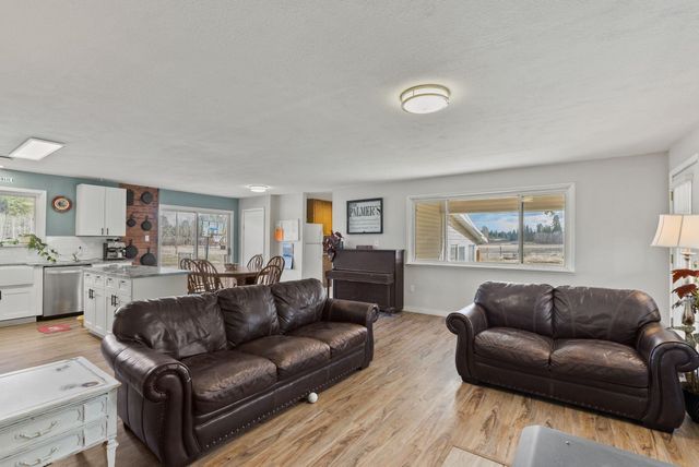 12217 S Gardner Rd, Cheney, WA 99004