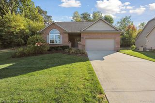 4505 Spring Mountain Drive, Brighton, MI 48116