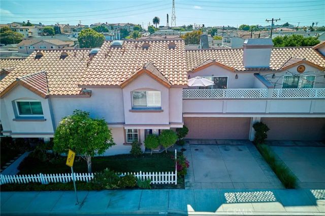 2503 Perkins Lane, Redondo Beach, CA 90278