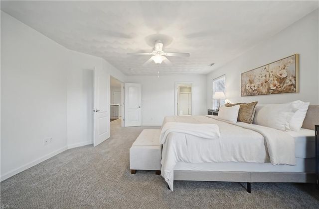 145 Sinclair LN, Chesapeake, VA 23322