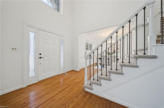 145 Sinclair LN, Chesapeake, VA 23322