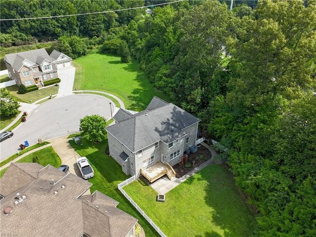 145 Sinclair LN, Chesapeake, VA 23322