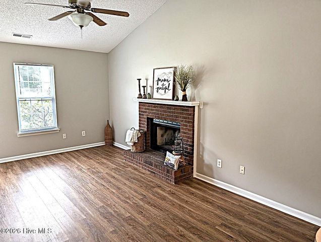 114 Live Oak Court, Midway Park, NC 28544