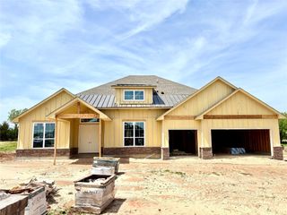 4083 Great Redwood Road, Newcastle, OK 73065