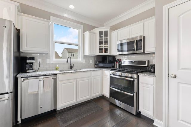203 Cloverhill Drive, Galloway, OH 43119