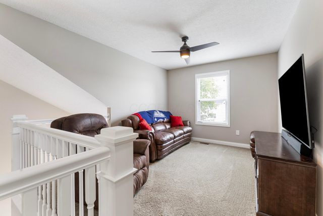 203 Cloverhill Drive, Galloway, OH 43119