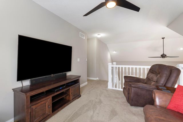 203 Cloverhill Drive, Galloway, OH 43119