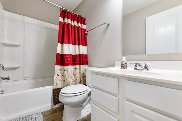 203 Cloverhill Drive, Galloway, OH 43119