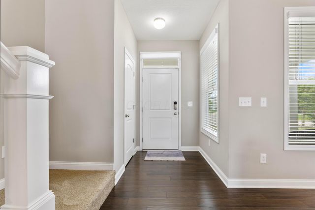 203 Cloverhill Drive, Galloway, OH 43119