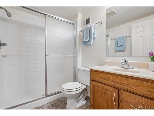 126 Woodland Ct, Highlands Ranch, CO 80126