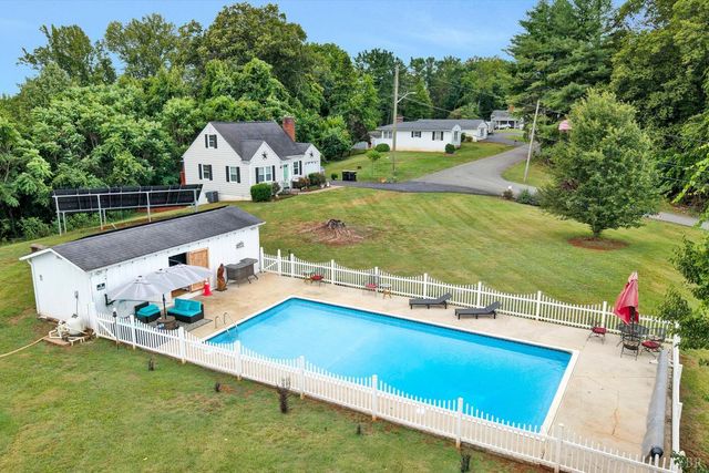 65 Windsor, Rocky Mount, VA 24151