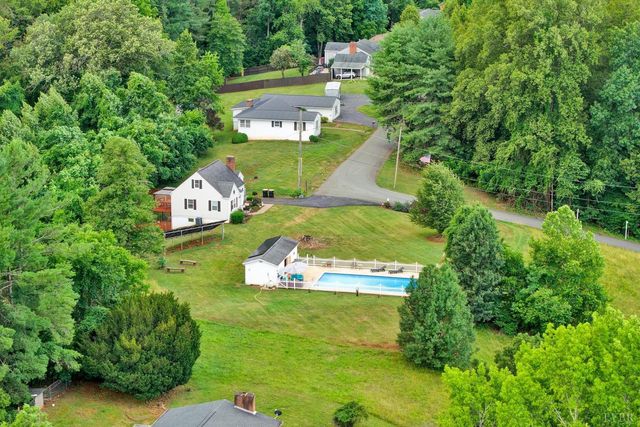 65 Windsor, Rocky Mount, VA 24151