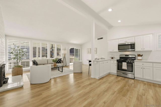 6636 Bisby Lake, San Diego, CA 92119