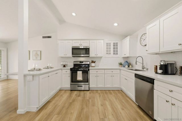 6636 Bisby Lake, San Diego, CA 92119