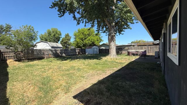 2629 Seneca Avenue, Medford, OR 97501