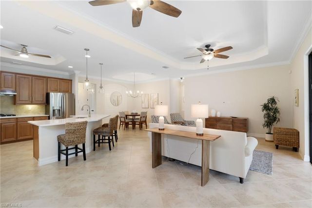 28591 Westmeath CT, Bonita Springs, FL 34135