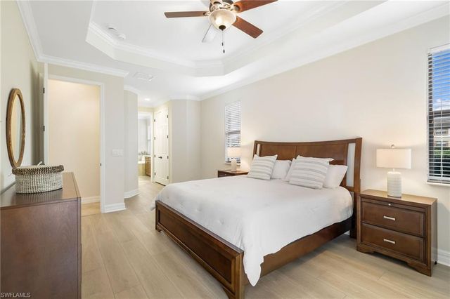 28591 Westmeath CT, Bonita Springs, FL 34135