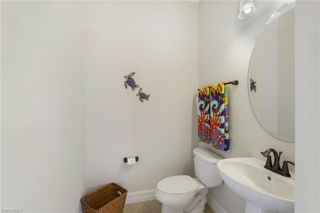 28591 Westmeath CT, Bonita Springs, FL 34135