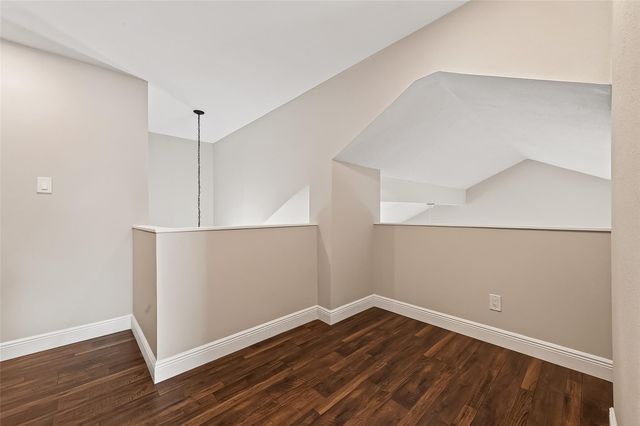 902 Mountain Meadows Drive, Katy, TX 77450