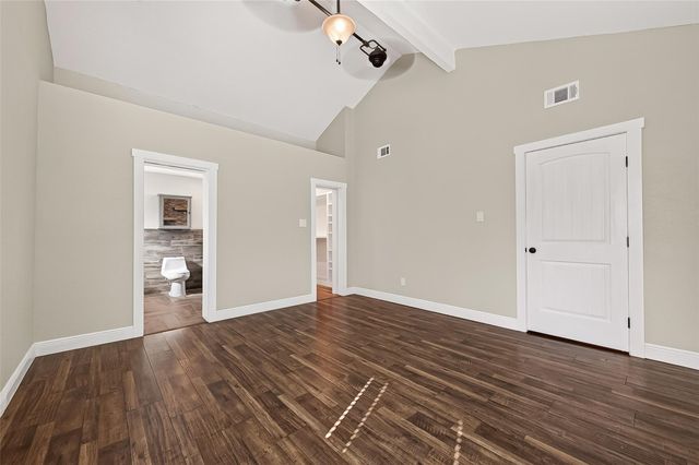902 Mountain Meadows Drive, Katy, TX 77450