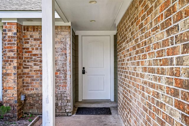 902 Mountain Meadows Drive, Katy, TX 77450