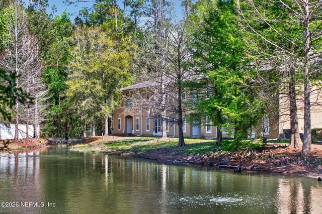 6087 MAGGIES Circle 106, Jacksonville, FL 32244