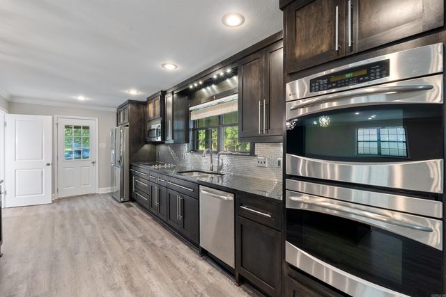 6 Cedar Hill Rd., Conway, AR 72032