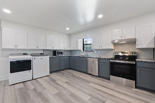 6 Cedar Hill Rd., Conway, AR 72032