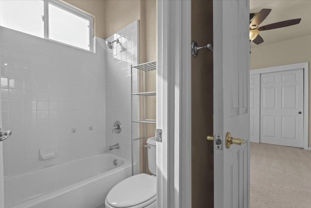 4445 Spyglass Dr, Stockton, CA 95219