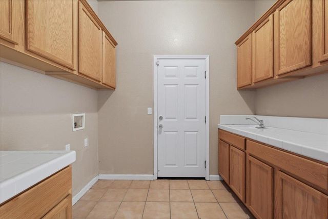 4445 Spyglass Dr, Stockton, CA 95219