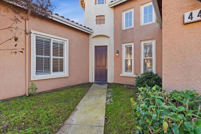 4445 Spyglass Dr, Stockton, CA 95219