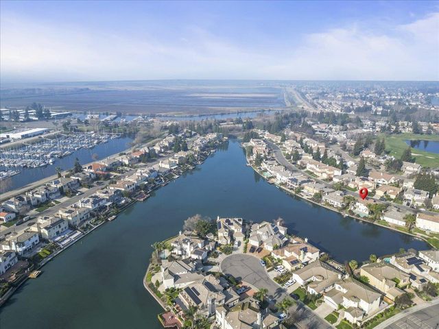 4445 Spyglass Dr, Stockton, CA 95219