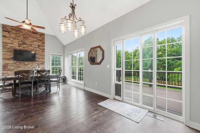 3904 Ballard Woods Dr, Smithfield, KY 40068