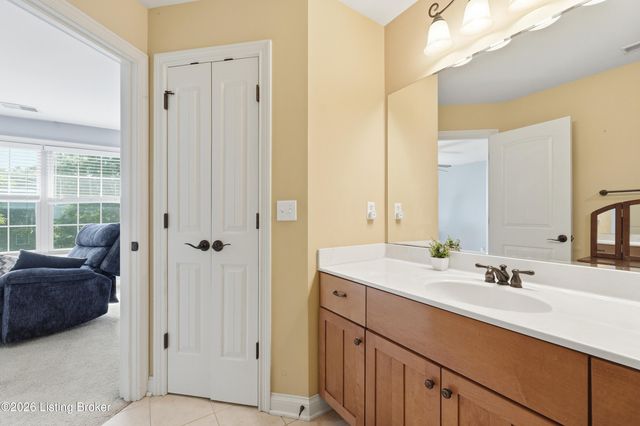 3904 Ballard Woods Dr, Smithfield, KY 40068
