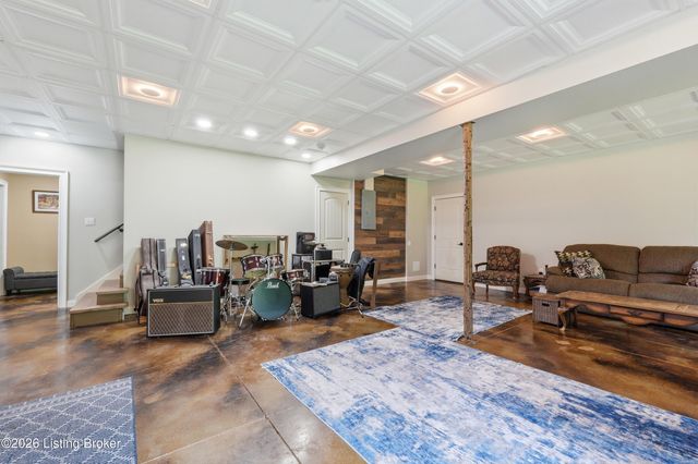 3904 Ballard Woods Dr, Smithfield, KY 40068