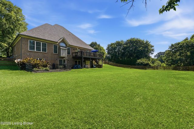 3904 Ballard Woods Dr, Smithfield, KY 40068