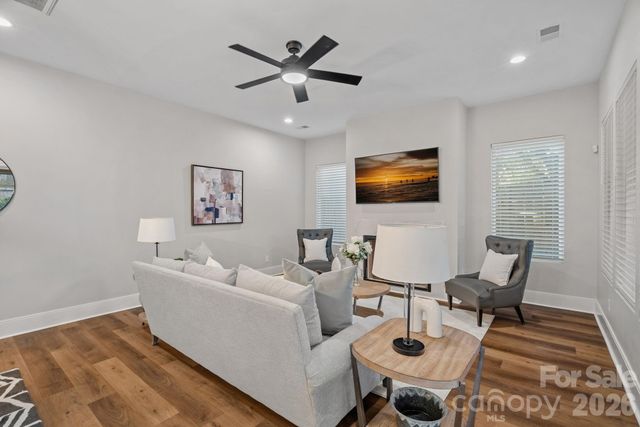 1316 Seigle Avenue, Charlotte, NC 28205