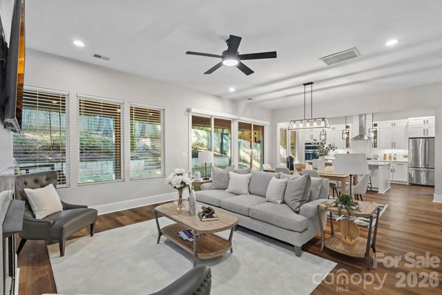 1316 Seigle Avenue, Charlotte, NC 28205