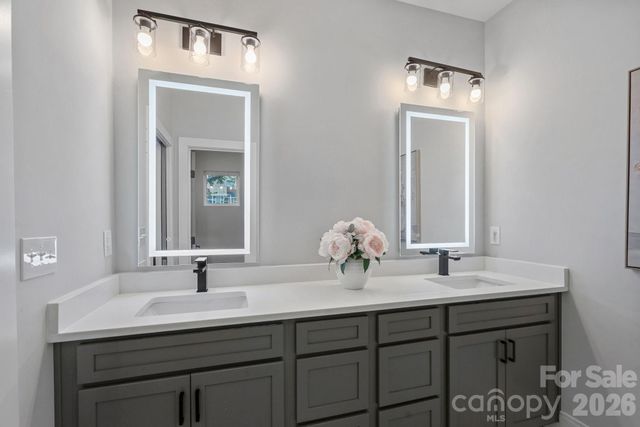 1316 Seigle Avenue, Charlotte, NC 28205