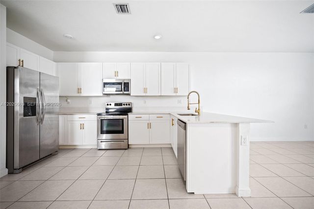 11945 SW 245th Ter, Homestead, FL 33032