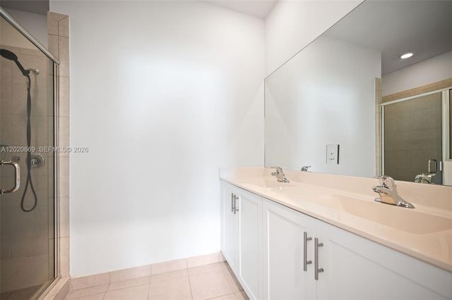 11945 SW 245th Ter, Homestead, FL 33032