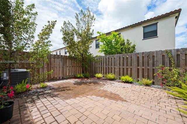 11945 SW 245th Ter, Homestead, FL 33032