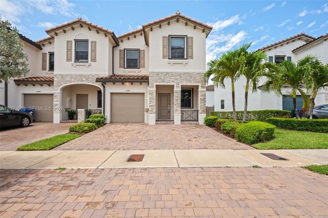 11945 SW 245th Ter, Homestead, FL 33032