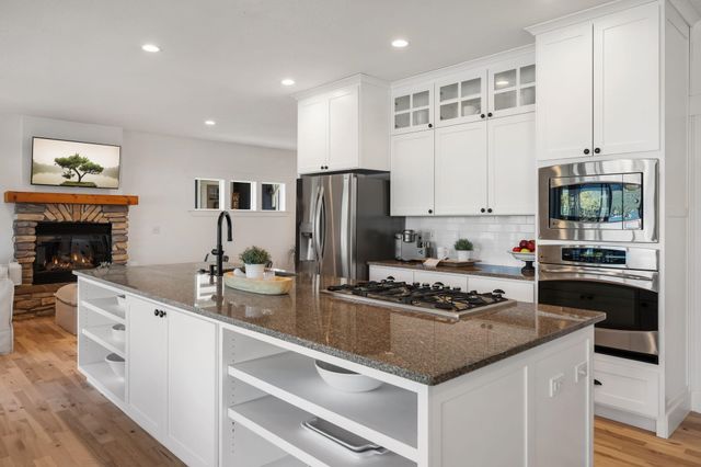 1323 S Lilac Ln, Liberty Lake, WA 99019