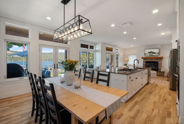 1323 S Lilac Ln, Liberty Lake, WA 99019