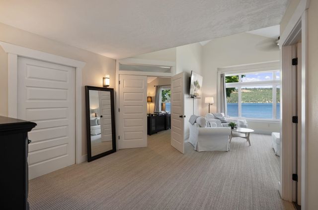 1323 S Lilac Ln, Liberty Lake, WA 99019